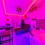 - Romantique Avec Privatif Apartment *