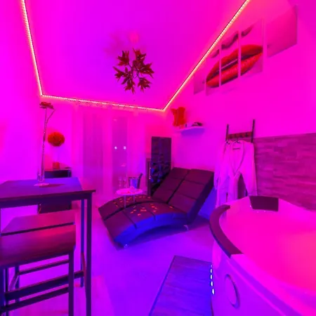 - Romantique Avec Privatif 아파트 *